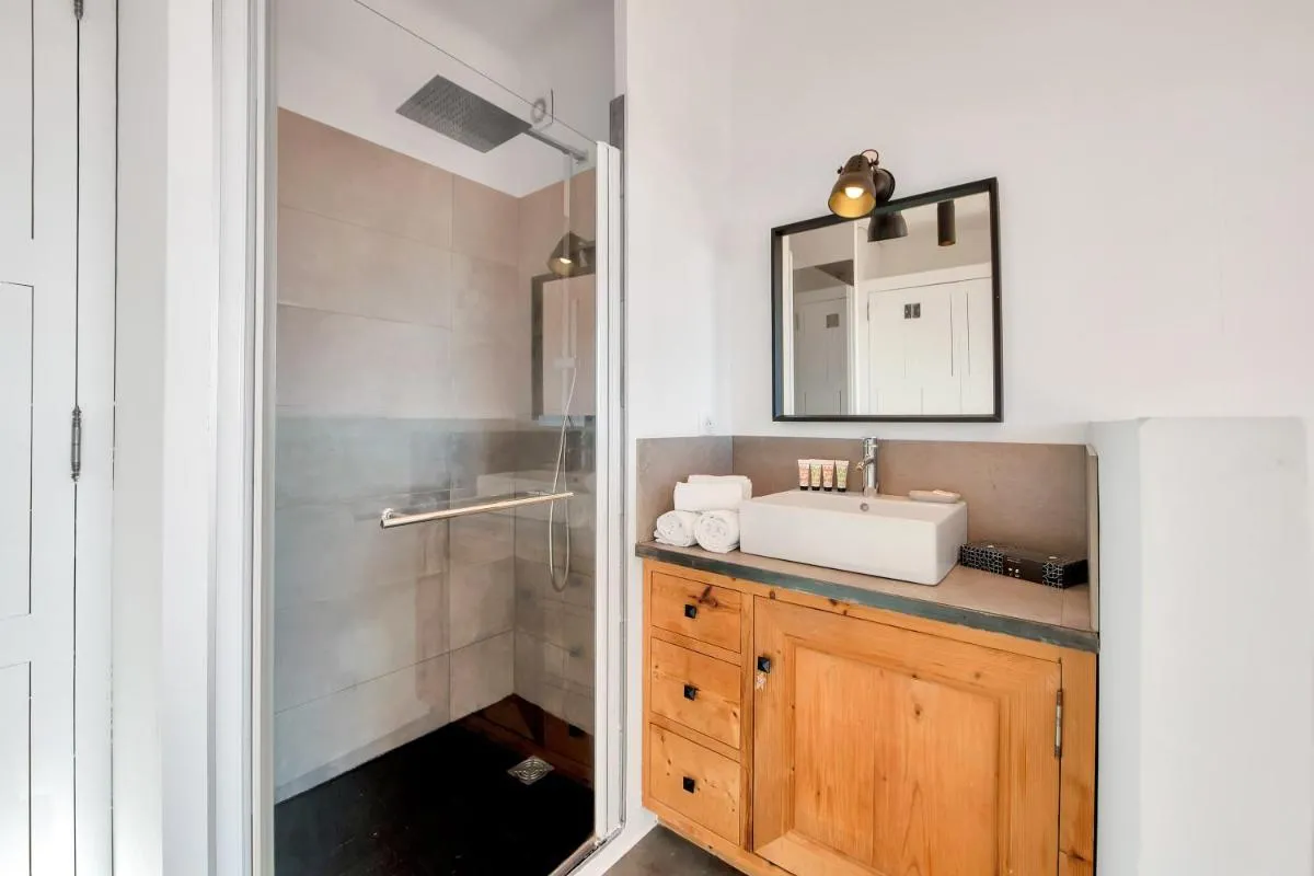 Image 5 of LE MARINE vue mer avec joli terrasse, un rêve pour les couples