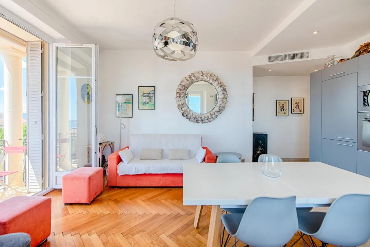 Image 3 of LE SINATRA splendide vue mer panoramique et balcon, idéal pour des séjours de loisirs ou business