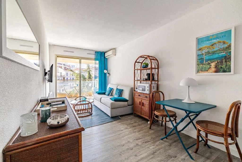 Image of L’ILOT avec balcon, mignon et charmant, un havre de paix au cœur du centre-ville