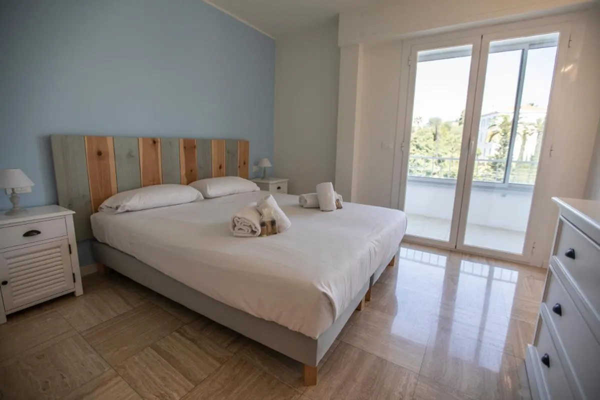 Image 5 of La Casa Blu by Connexion