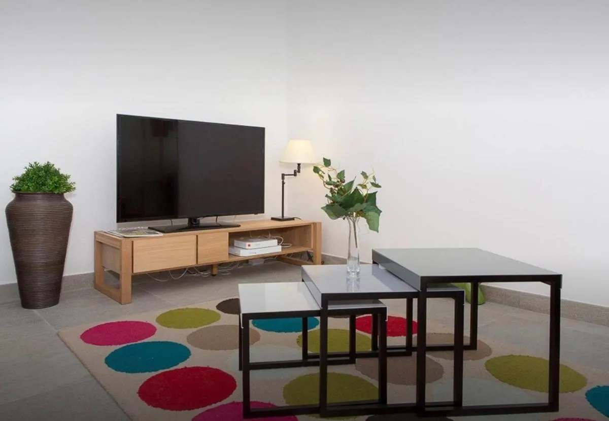 Image 3 of La Croisette