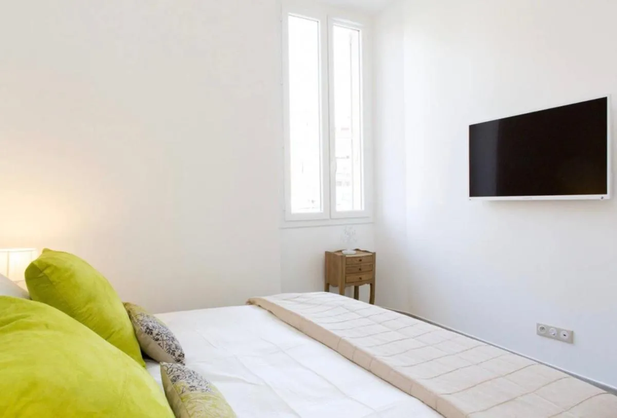 Image 6 of La Croisette