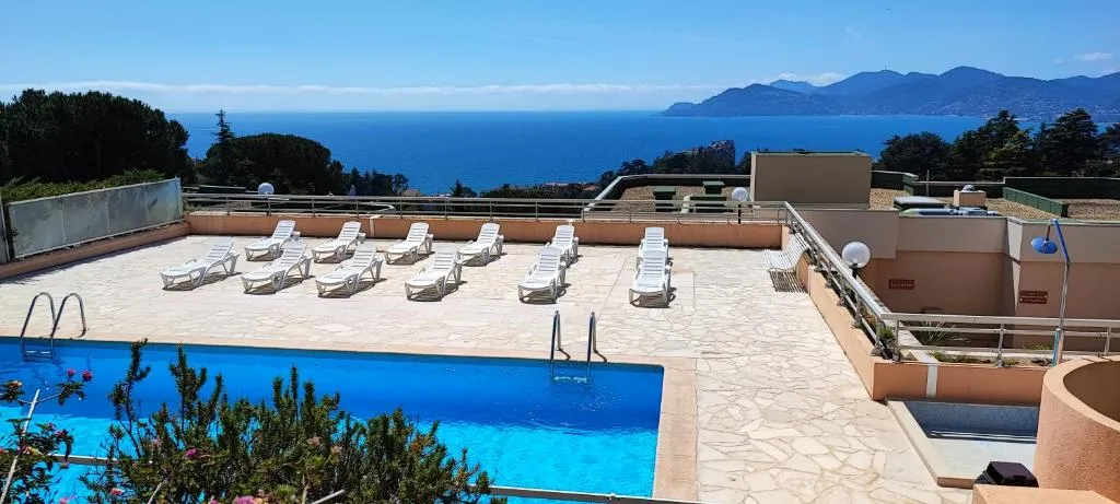 Image of La Croix des Gardes