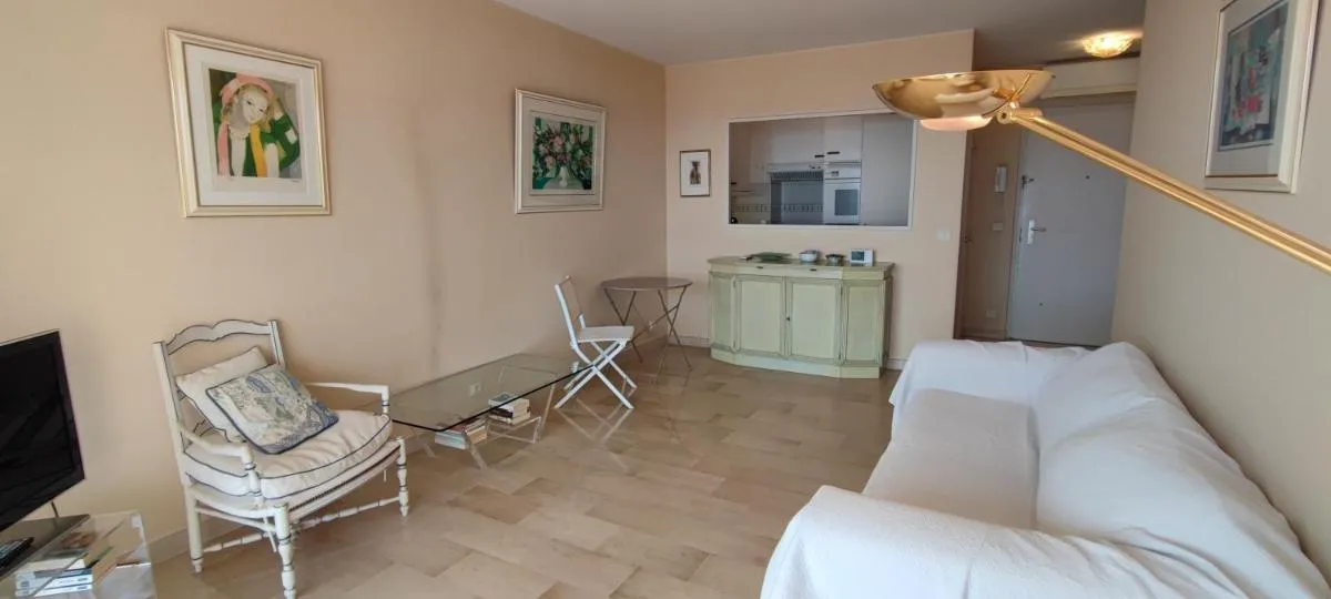 Image 6 of La Croix des Gardes