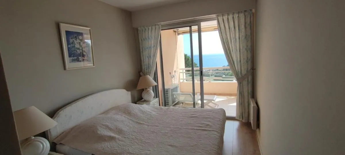 Image 1 of La Croix des Gardes