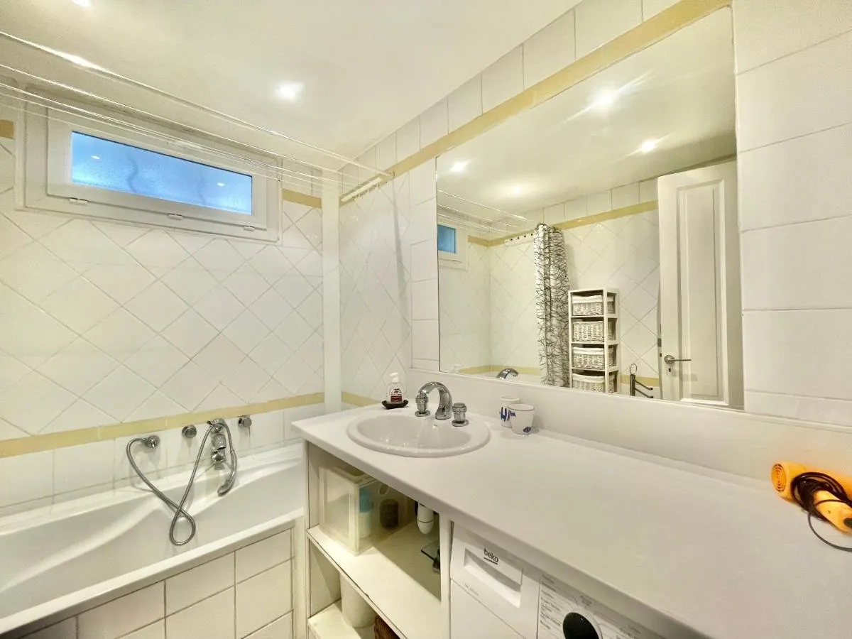 Image 2 of La Marjolette by Welcome to Cannes