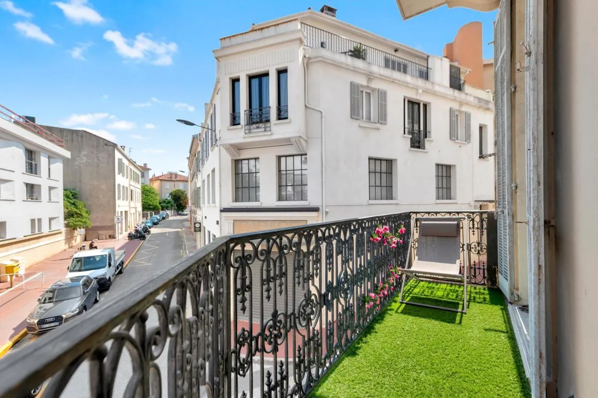 Image 5 of Le Borniol, splendid 3 bedrooms Appt, Cannes Center