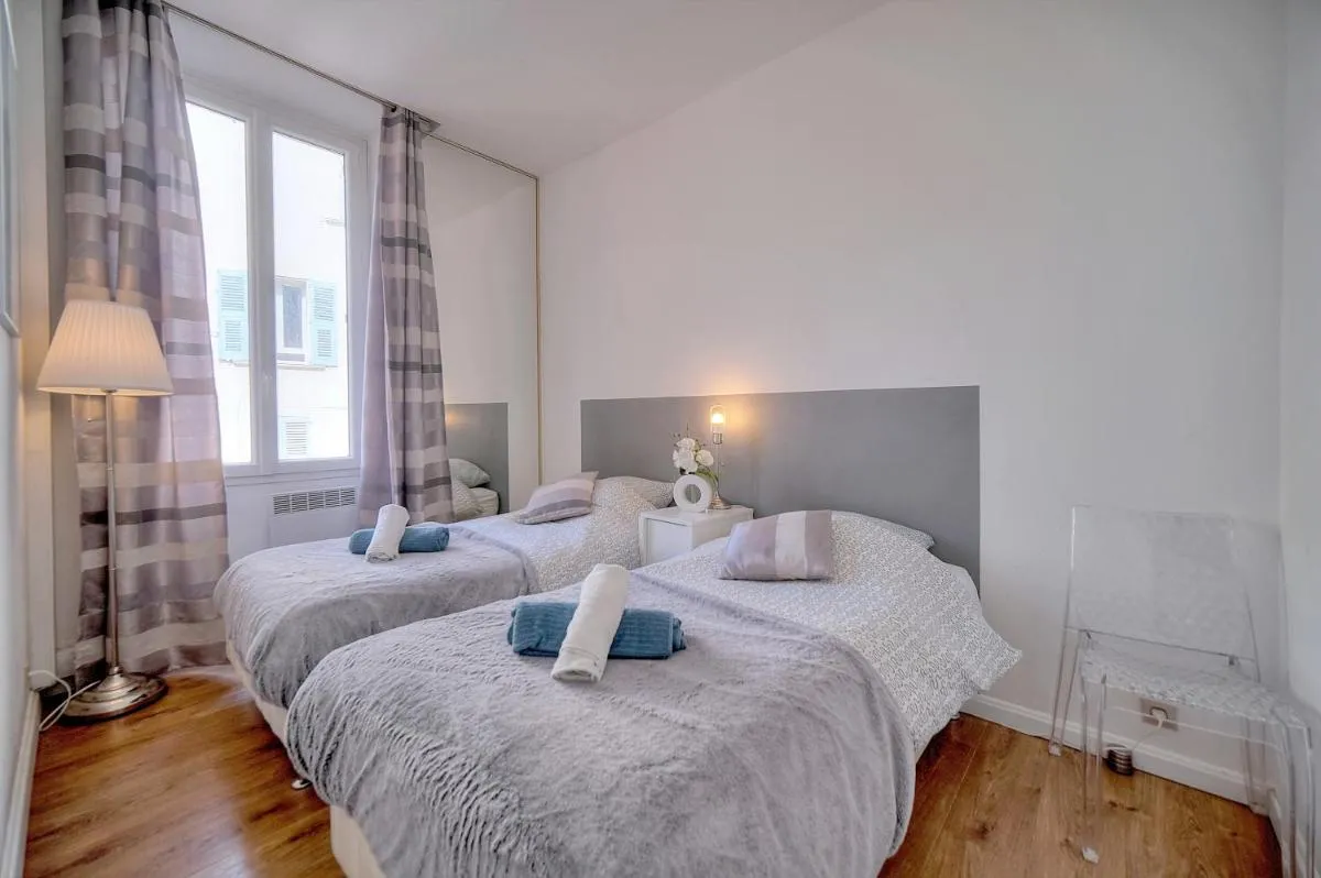 Image 1 of Le Cal-3 Pièces-2 min Plage-VCA