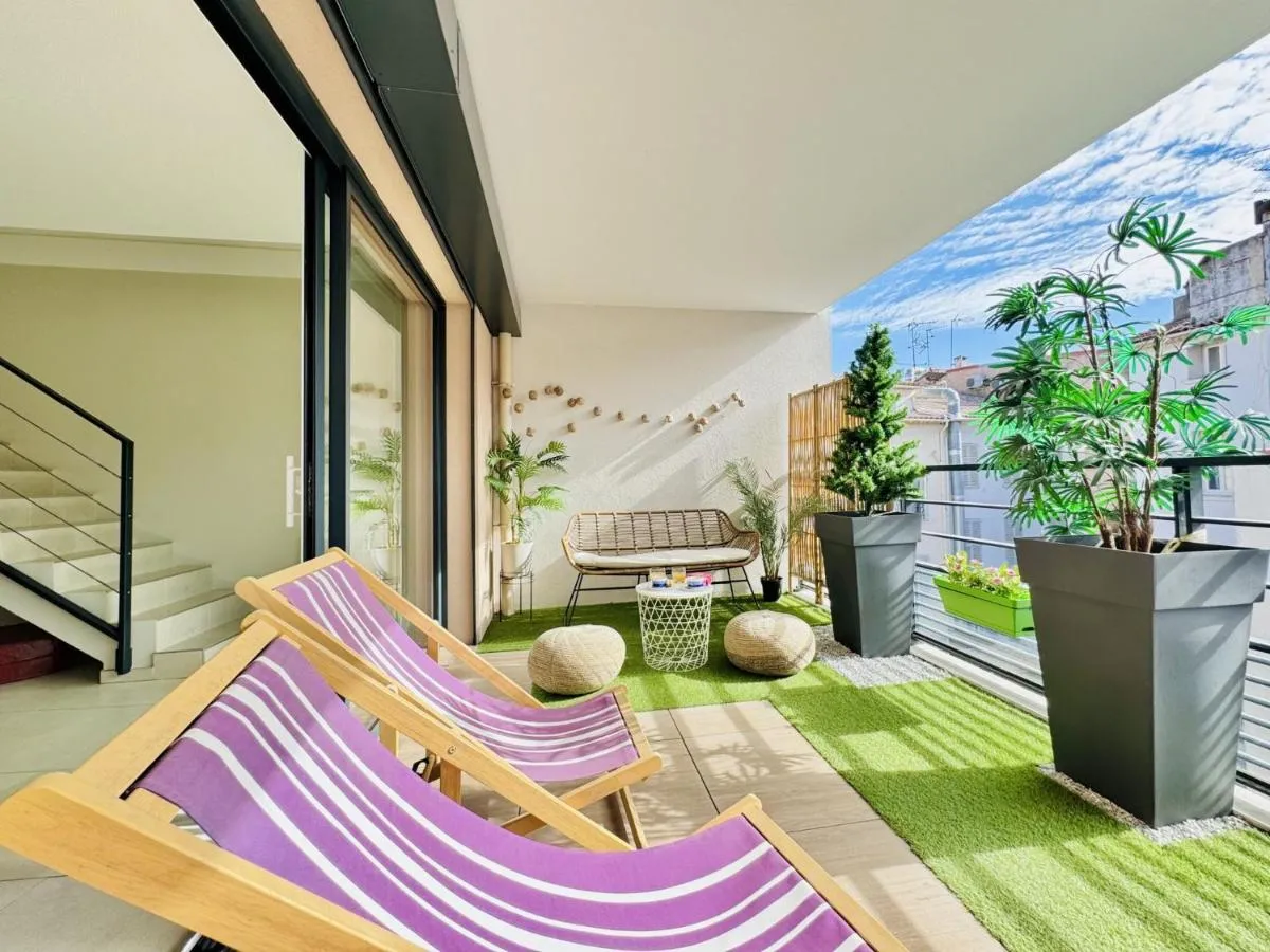 Image 5 of Le Carré Croisette – Duplex terrasse Centre Cannes