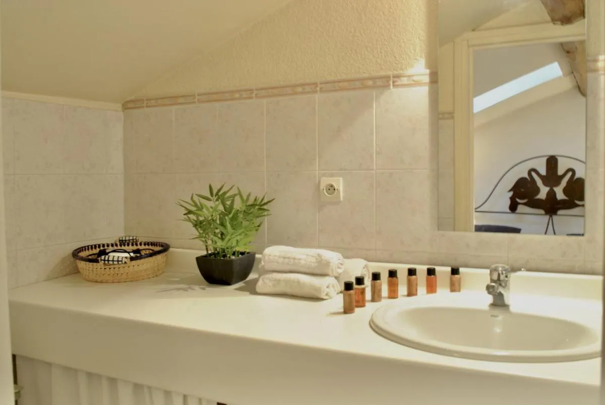 Image 3 of Le Napoléon 3P SAM1437