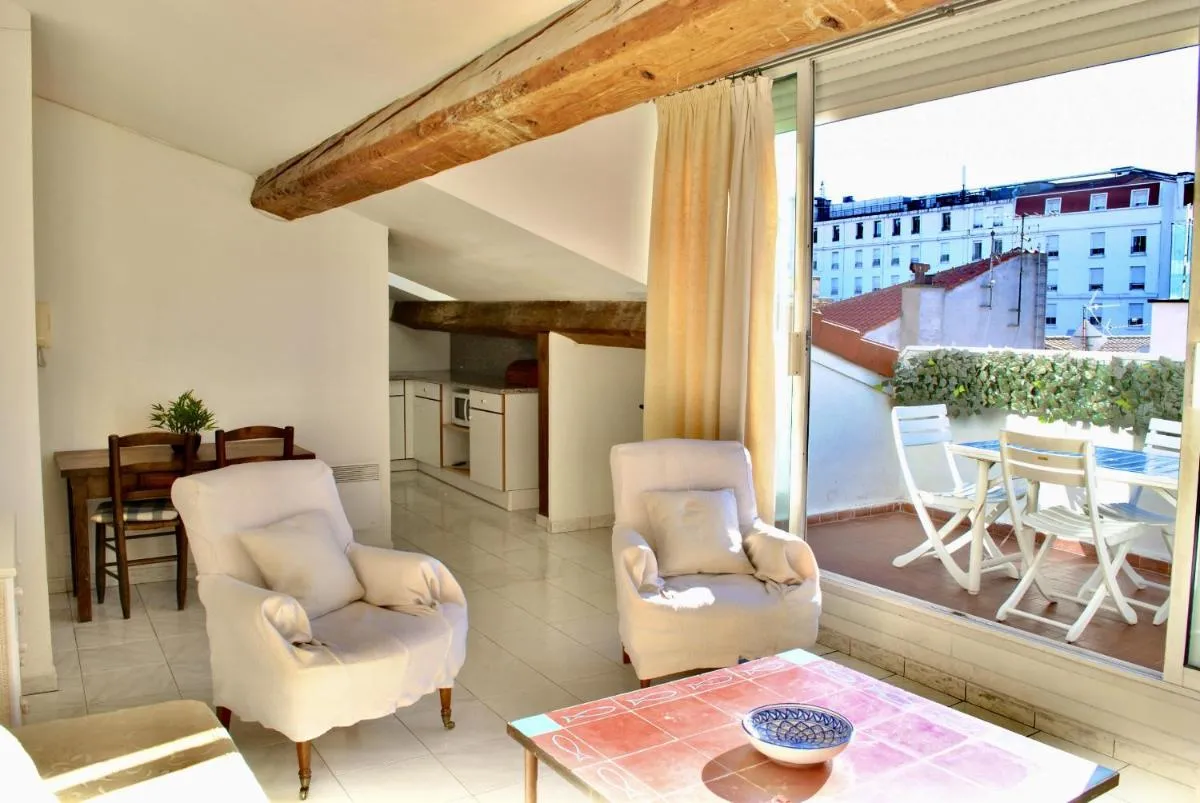 Image 2 of Le Napoléon 3P SAM1437