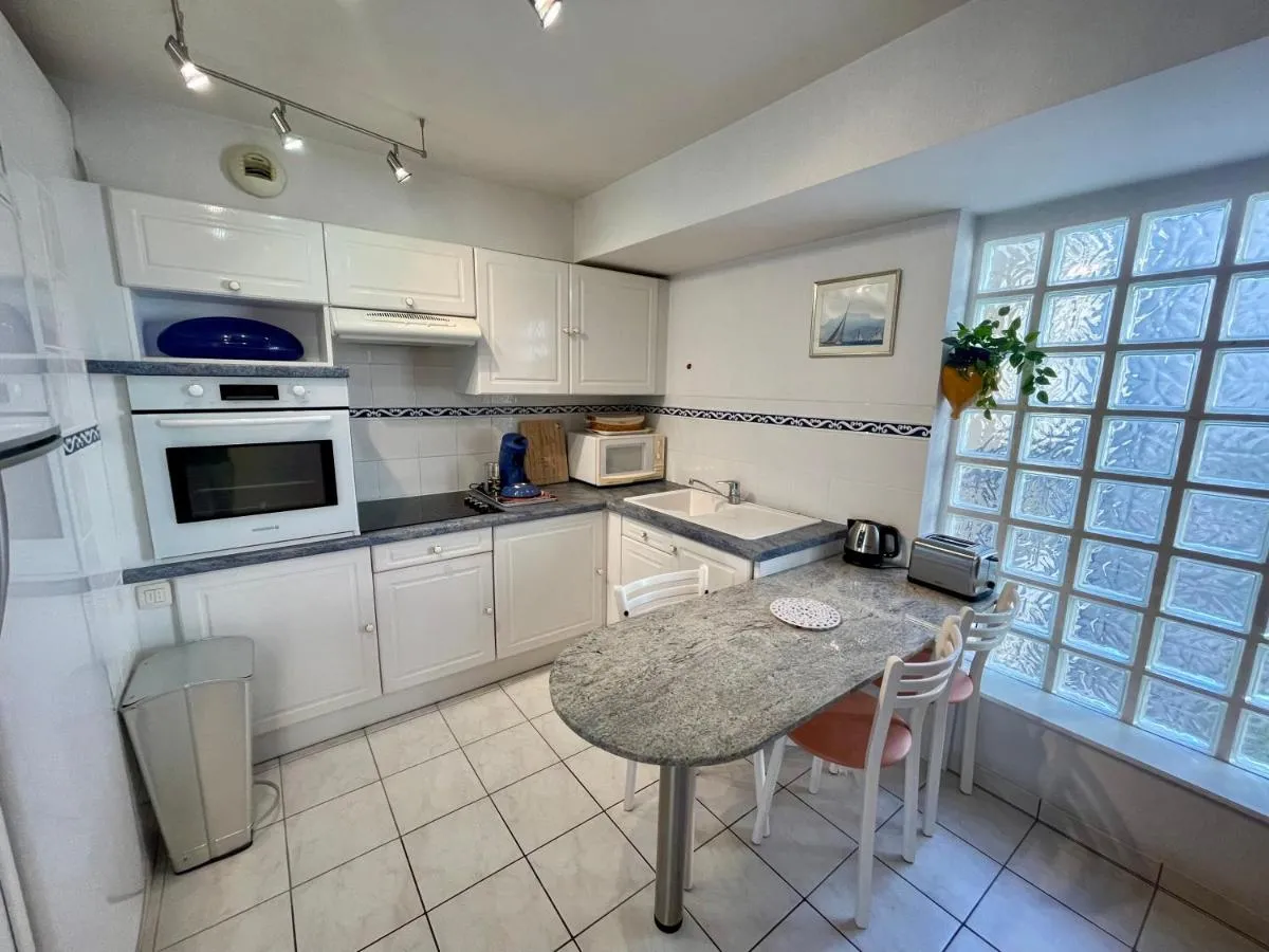 Image 3 of Le Palazzio by Connexion