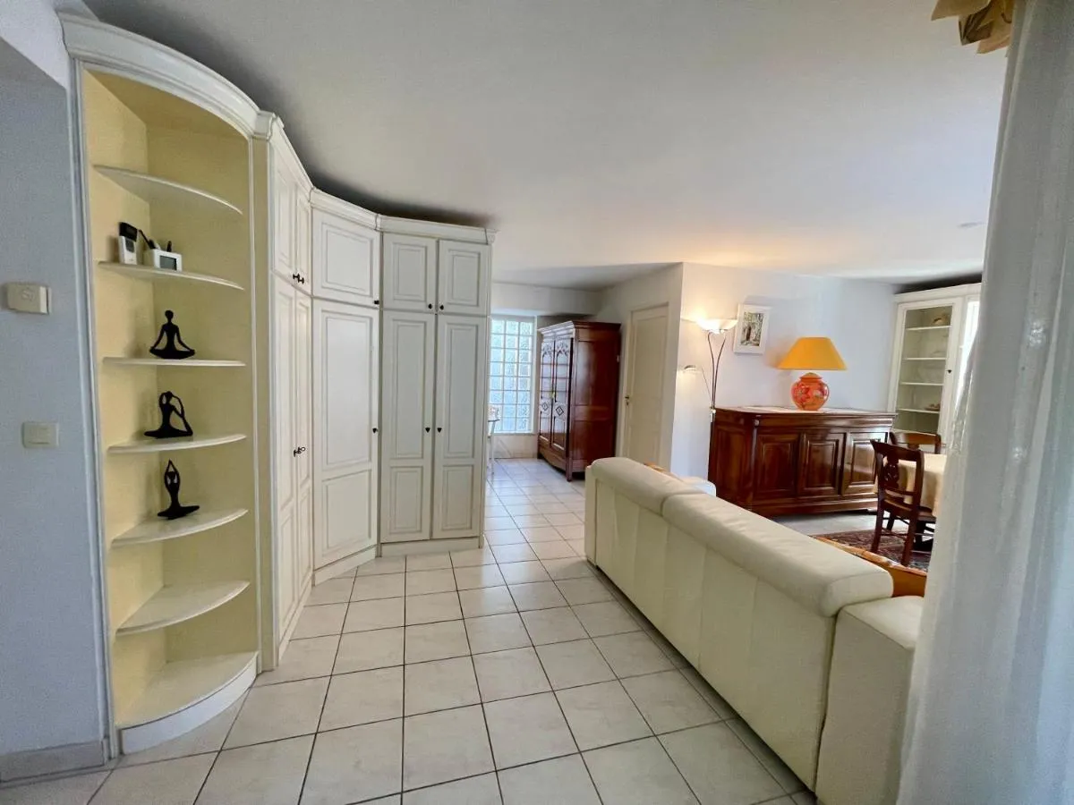 Image 1 of Le Palazzio by Connexion