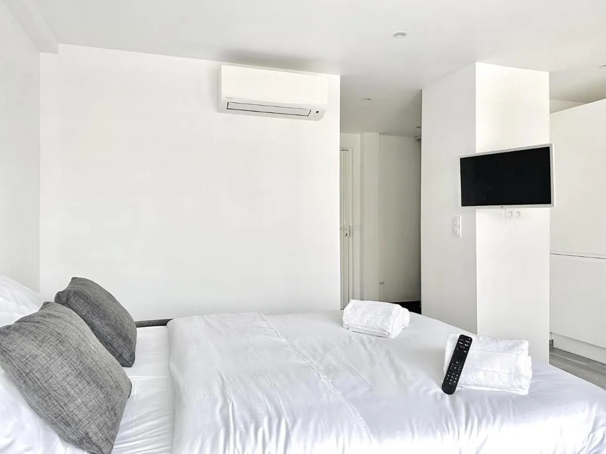 Image 6 of Le Royal Carnot – Studio – Cannes Centre Terrasse