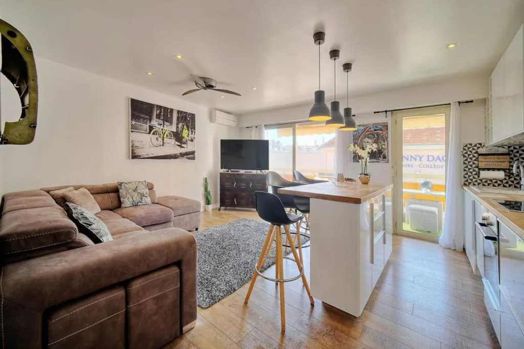 Image of Le Verdi – 1 bedroom with AC and parking in city center