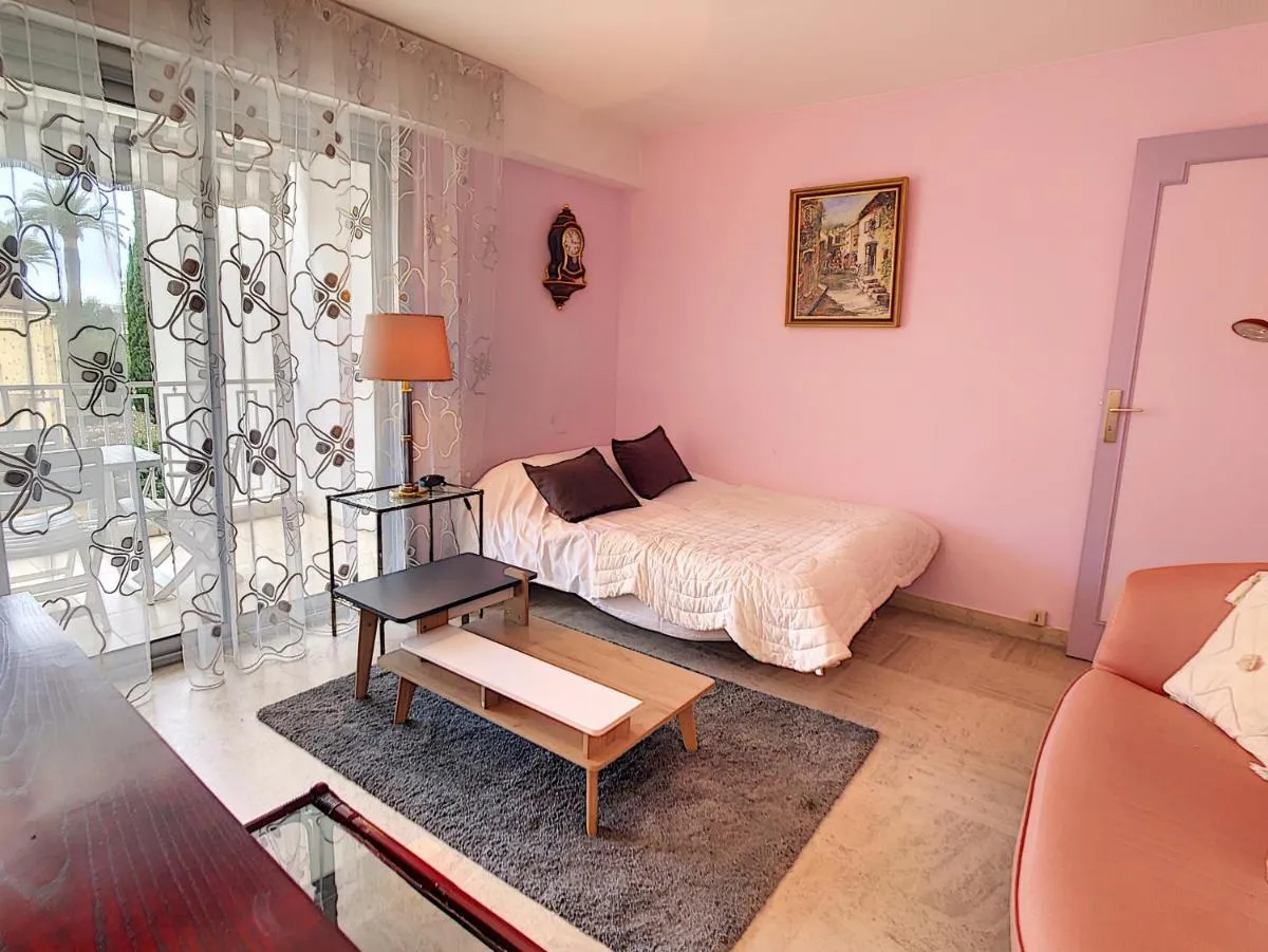 Image 5 of Le Windsor 2P DET2002