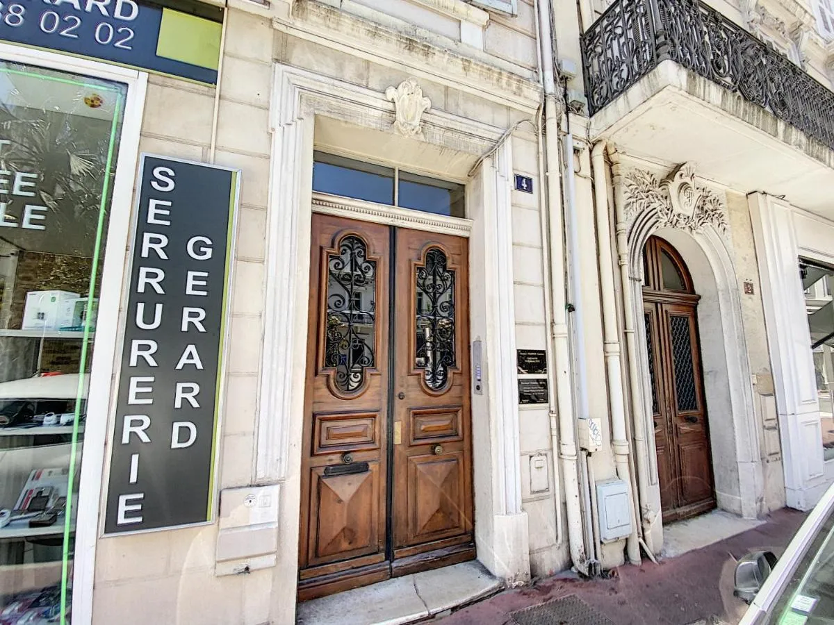 Image 5 of Lecerf 2P ZEI5517