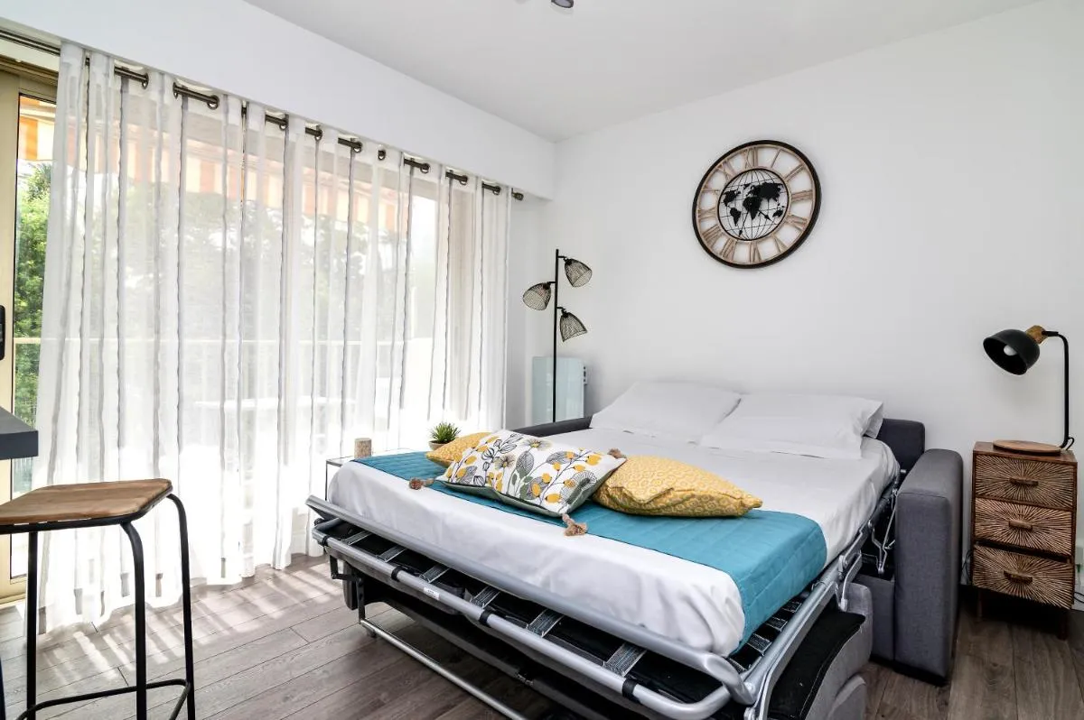 Image 4 of Les Tambourins By SCLS Locations