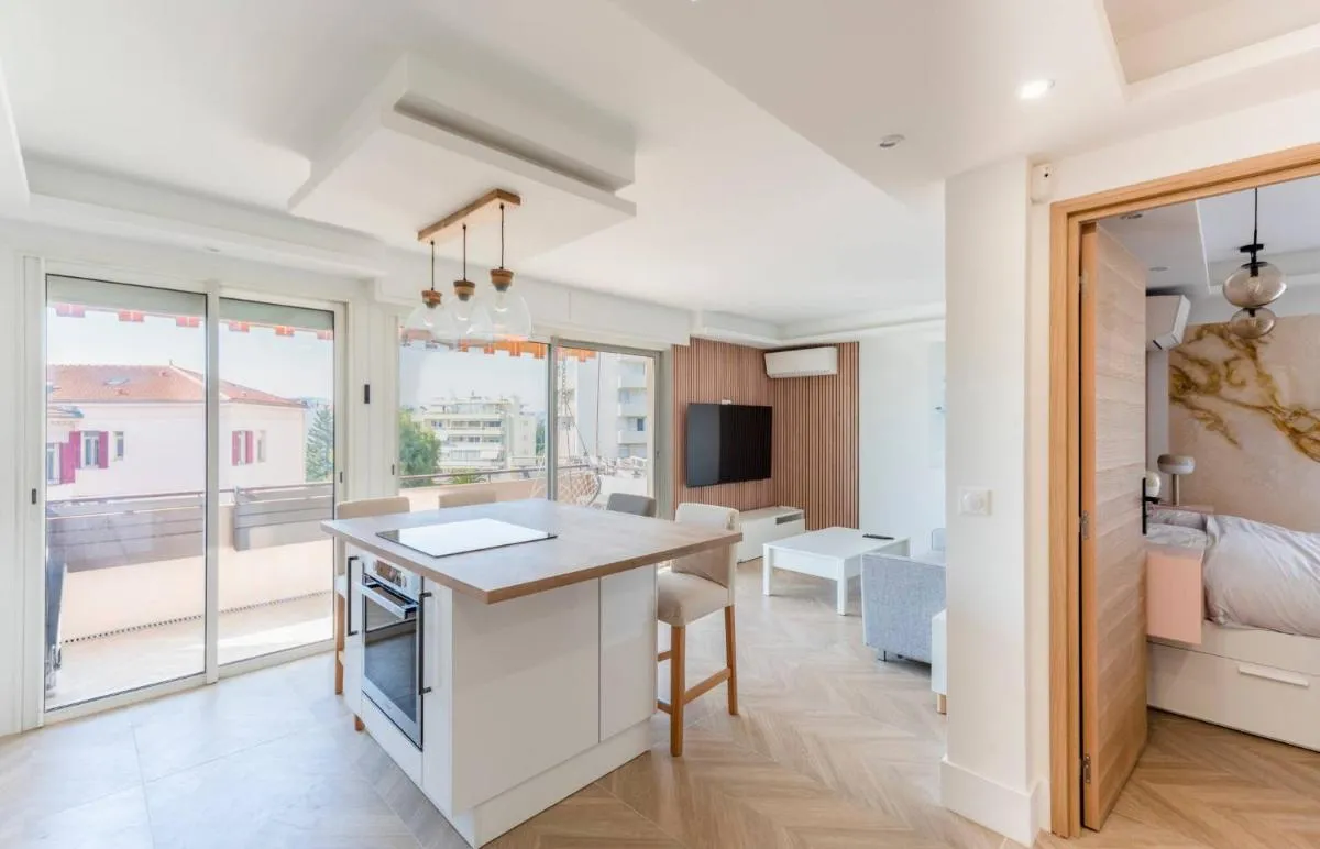 Image 2 of Les YUCCAS – 2 pièces Suquet Parking Vue Mer pour 4 personnes