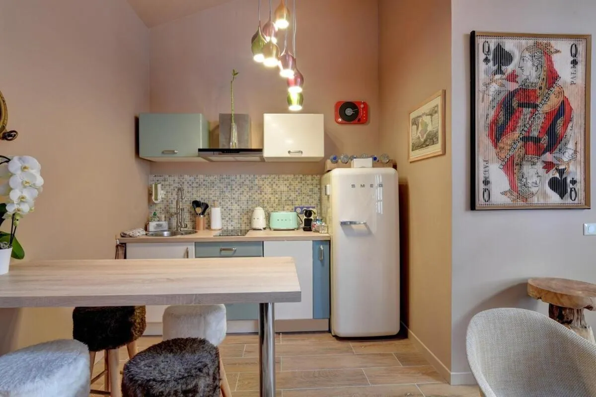 Image 6 of Loft Design, Forville, centre de Cannes