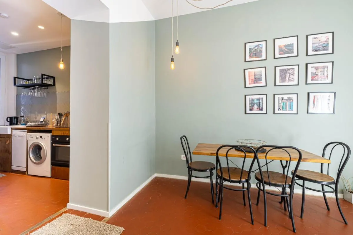 Image 3 of Luxurious flat in the heart of Cannes