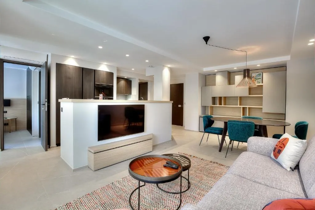 Image of Luxury flat with balcony – city center Cannes