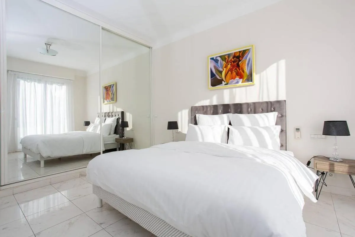 Image 6 of MARIOTT AREA: SUNNY 2 BEDS /2 BATHS