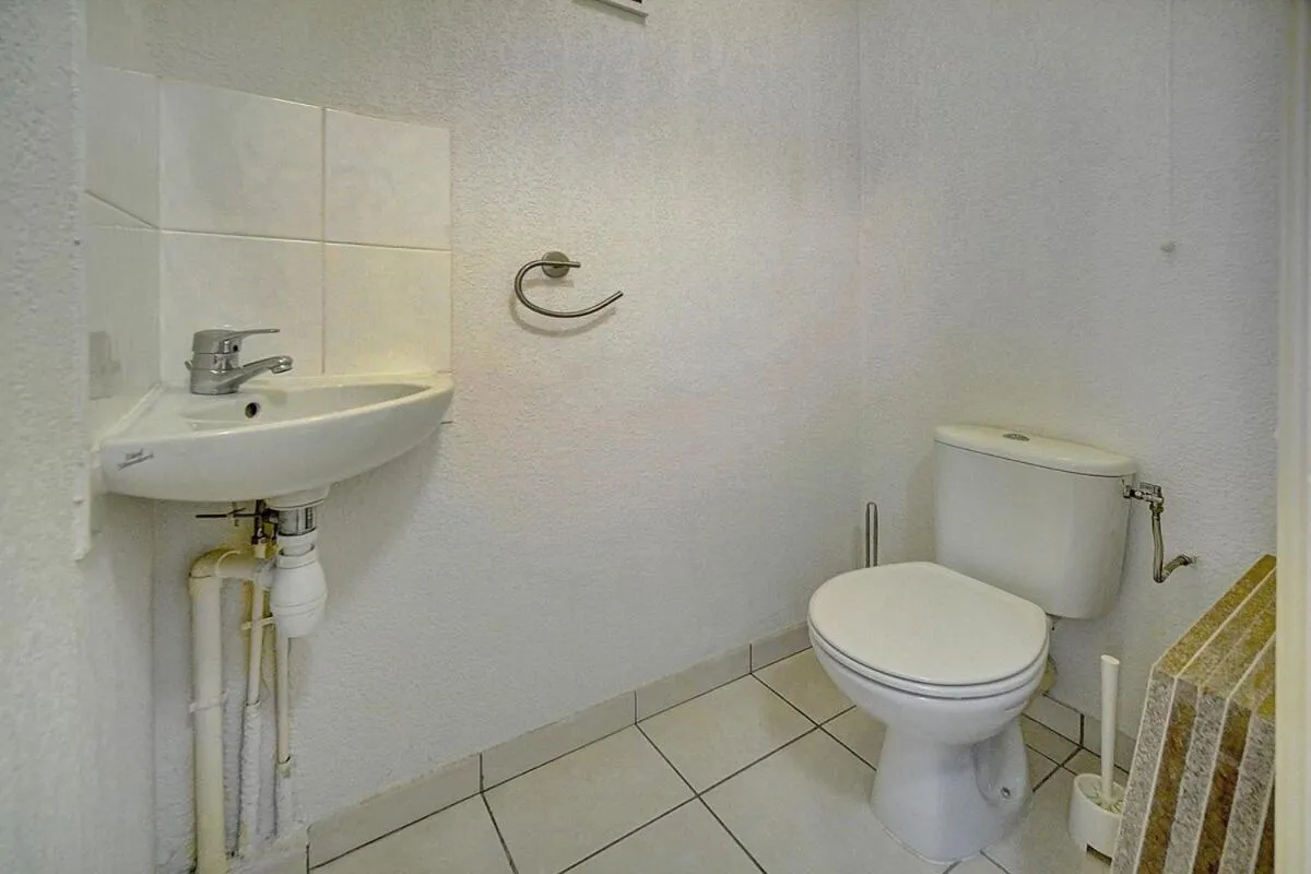 Image 6 of MODERNE 3 PIECES CANNES CENTRE AVEC BALCON l! A2B67