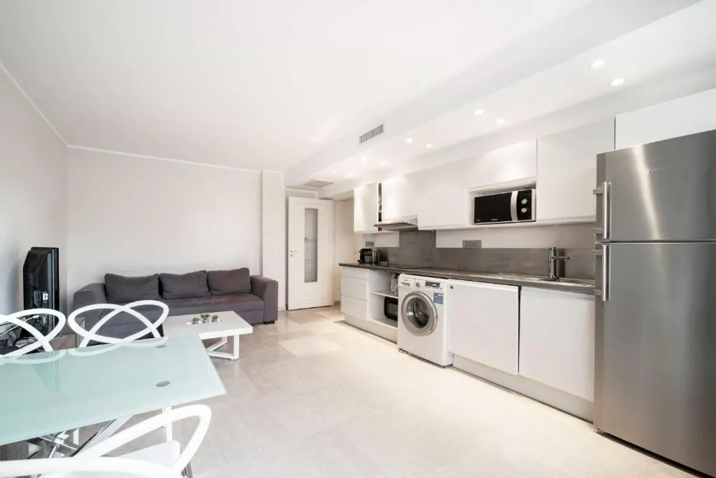 Image of Magnifique appartement T3 centre Cannes