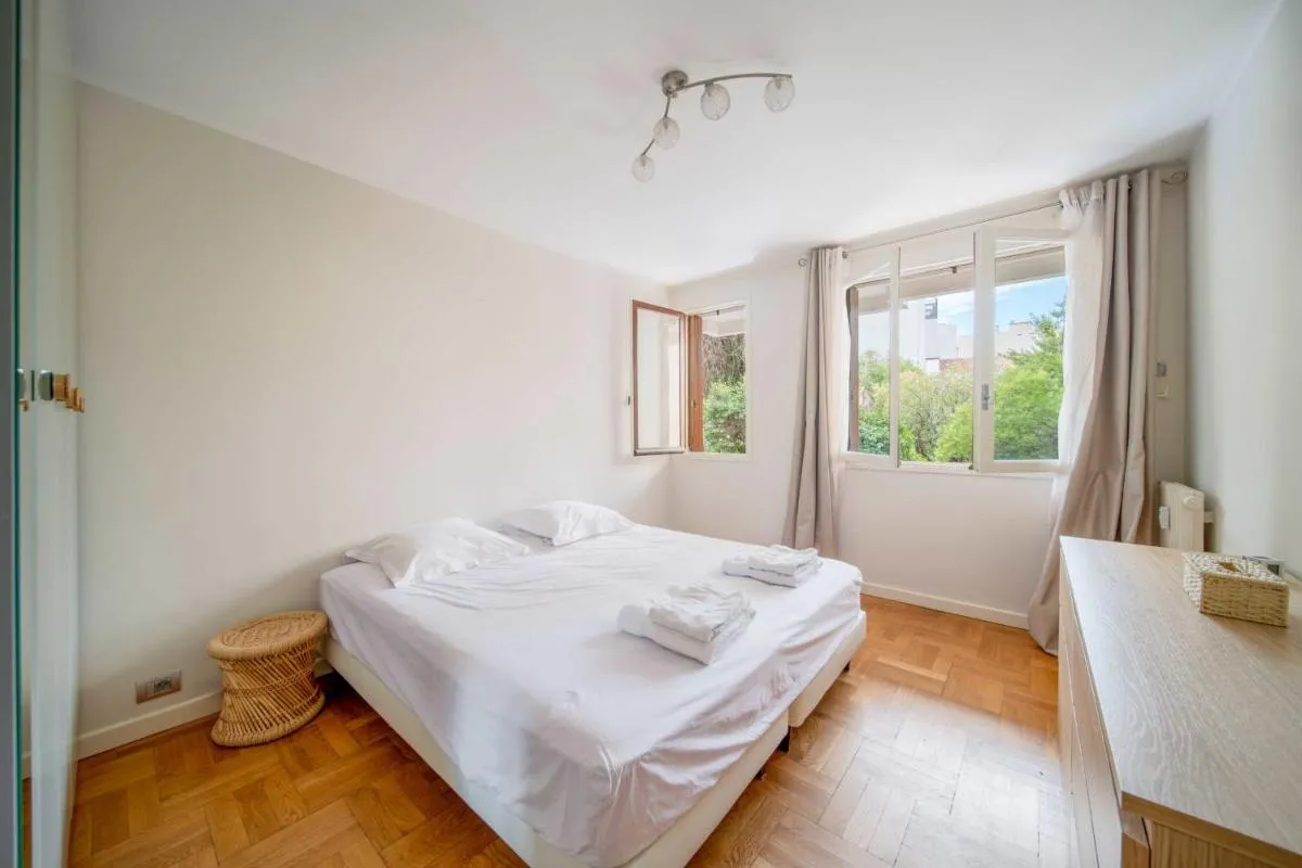 Image 4 of Magnifique appartement T3 centre Cannes