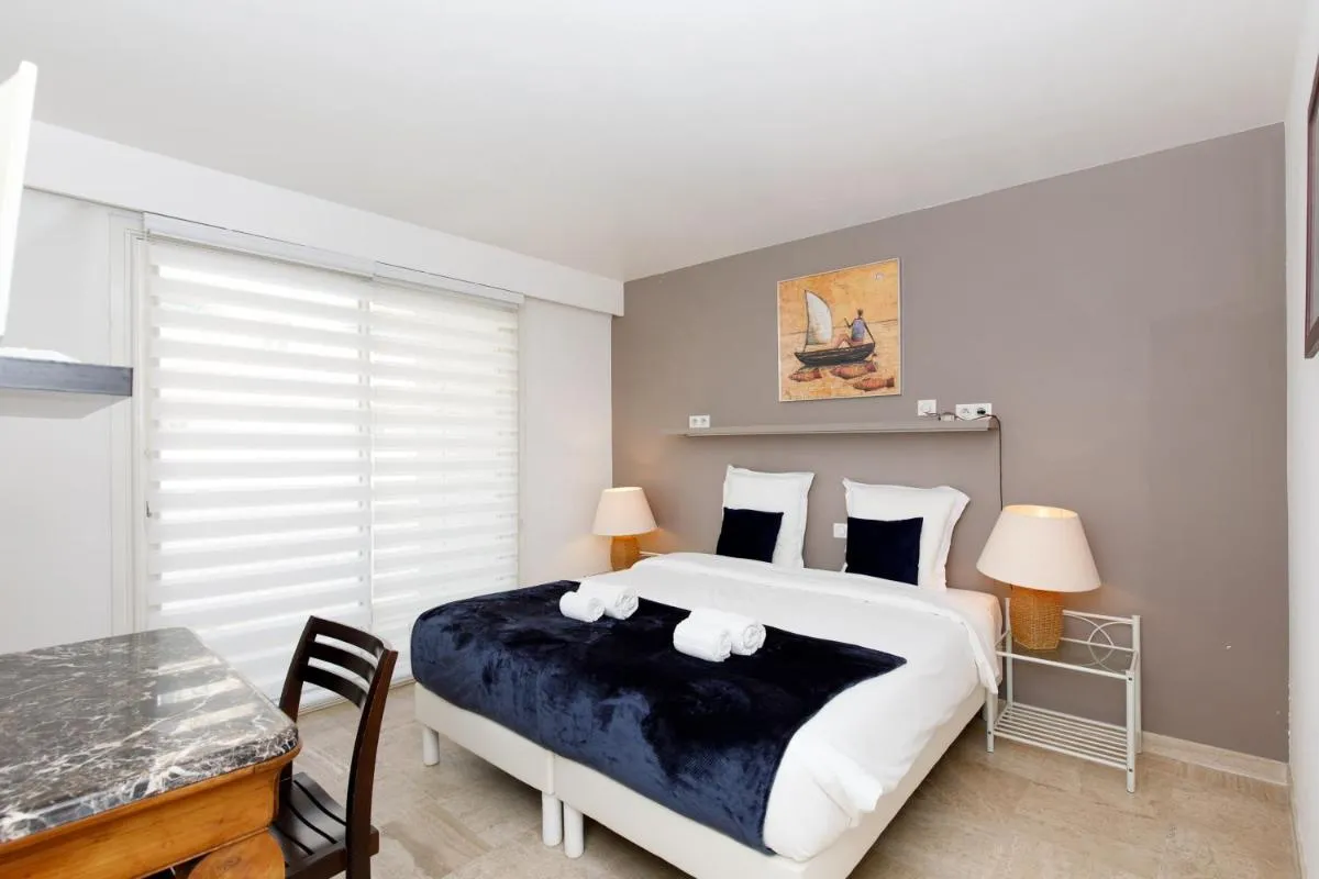 Image 6 of Mer du Sud 4 YourHostHelper