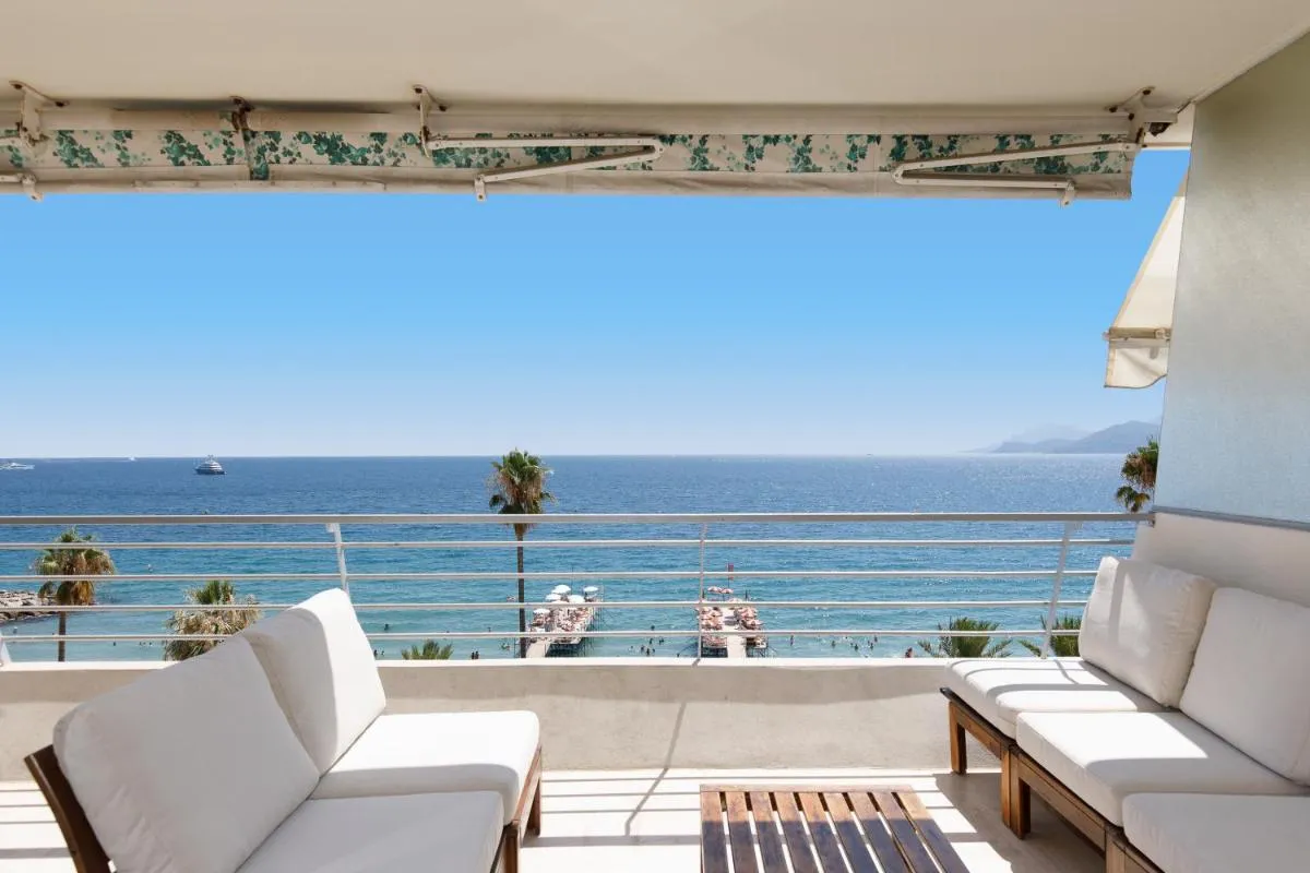 Image 5 of Mer du Sud 4 YourHostHelper