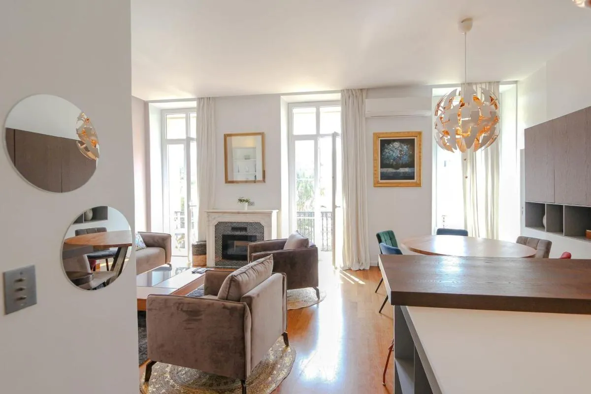 Image 2 of Modern apartment with 3 bedrooms balcony communal garden and AC- Benakey