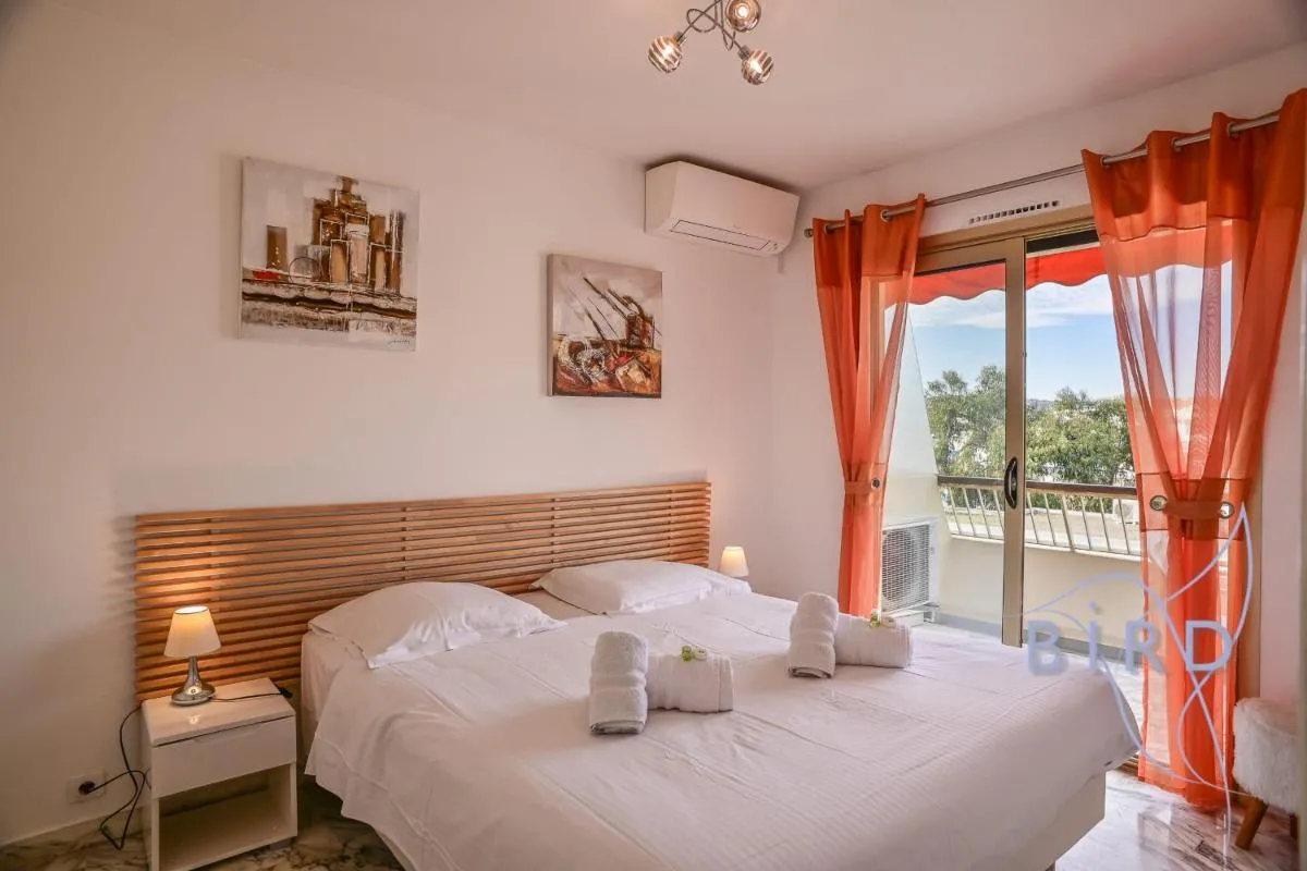 Image 1 of Nice apartment close to the Croisette