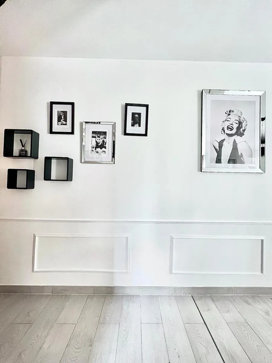 Image 4 of Palais 5min Luxury&Cinema Studio