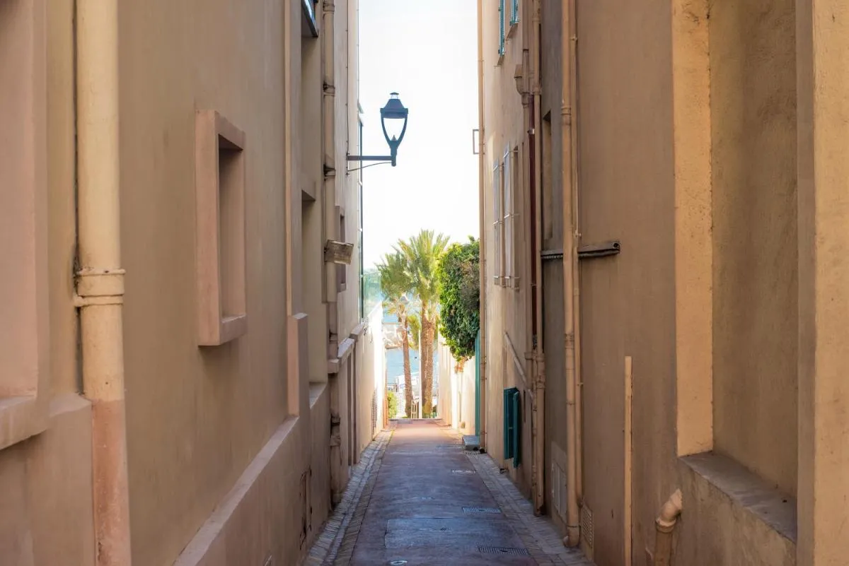 Image 4 of Palazzio T3 design près des plages et du Palais