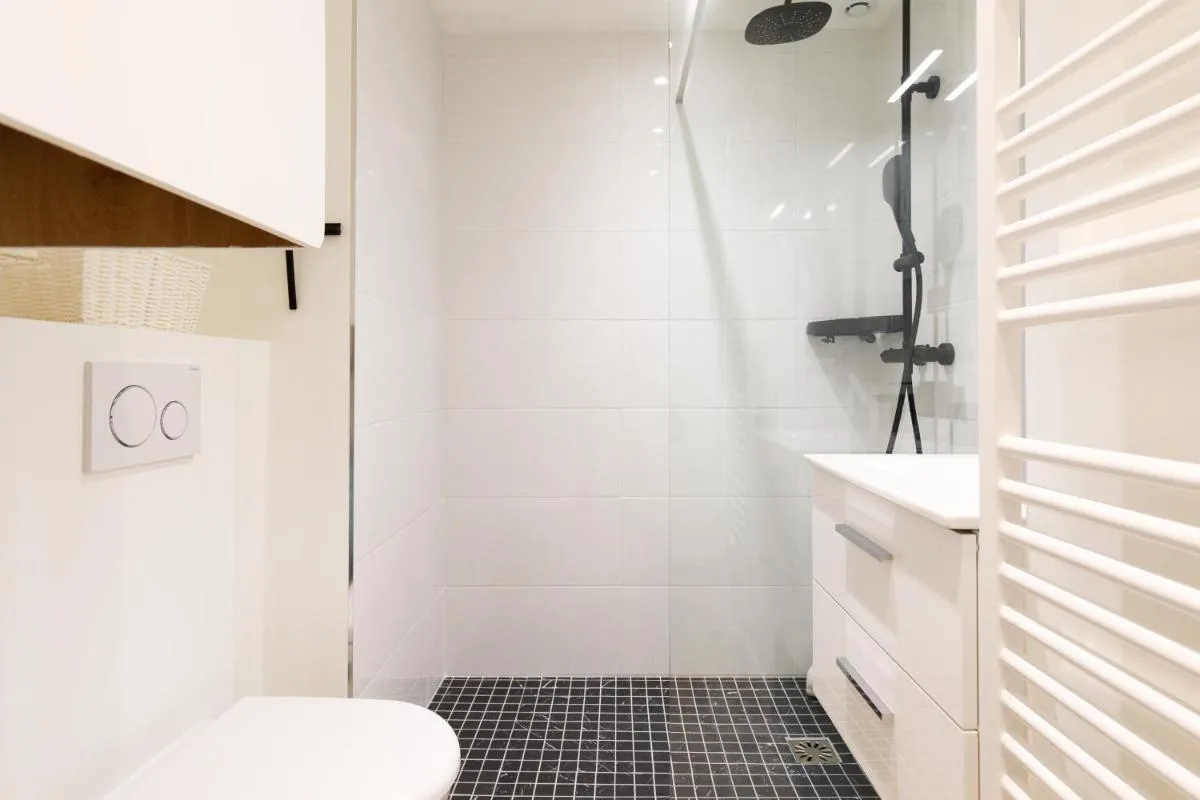 Image 2 of Palladium 148 YourHostHelper