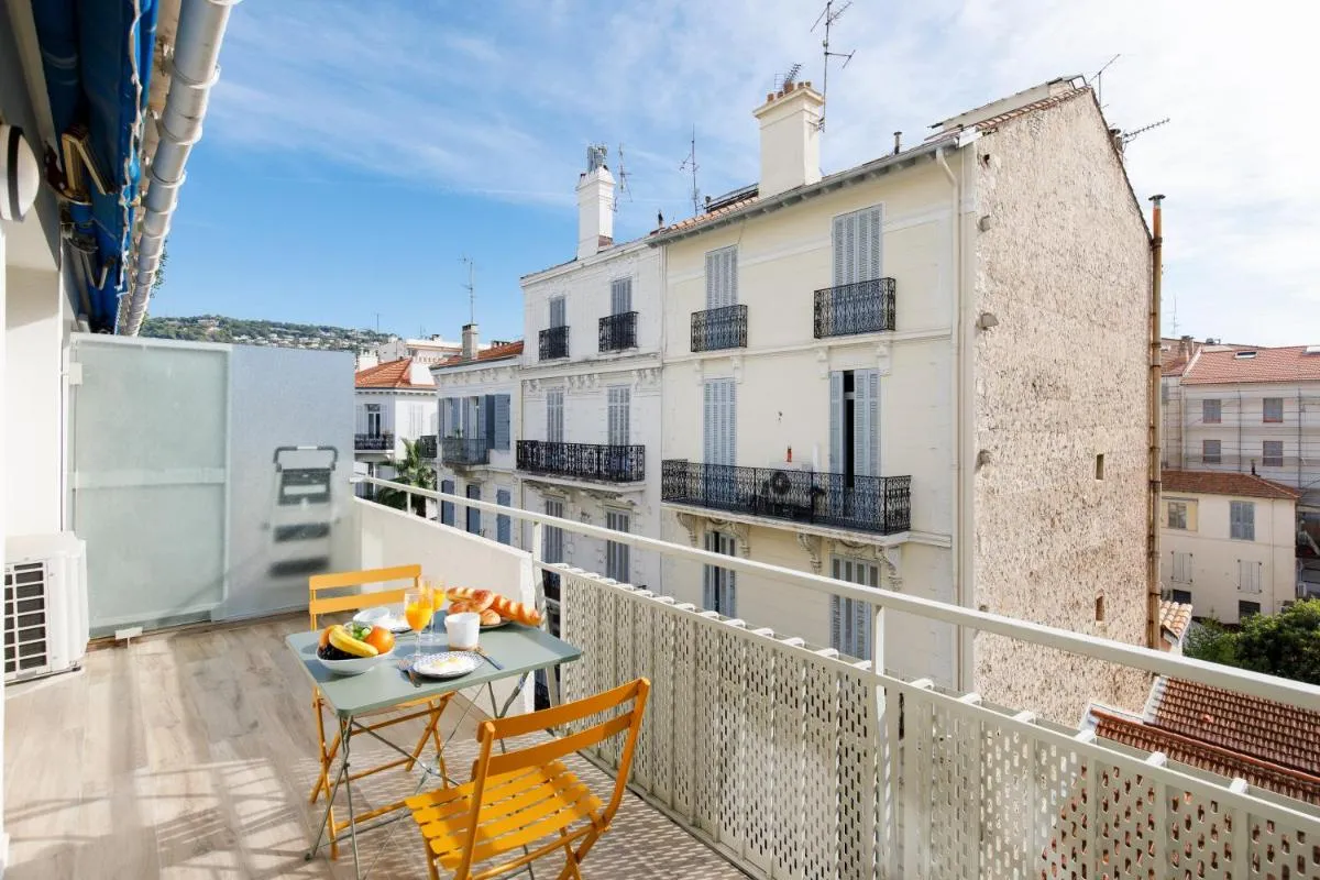 Image 5 of Palladium 148 YourHostHelper