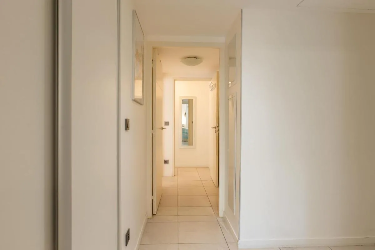 Image 2 of Palm Beach – swimming pool – beach at few steps