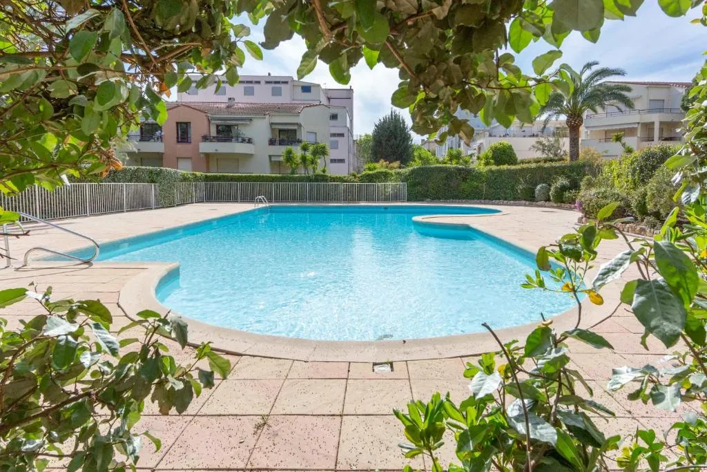 Image of Paradise Cannes Center with Pool and Park VILLA LE LYS