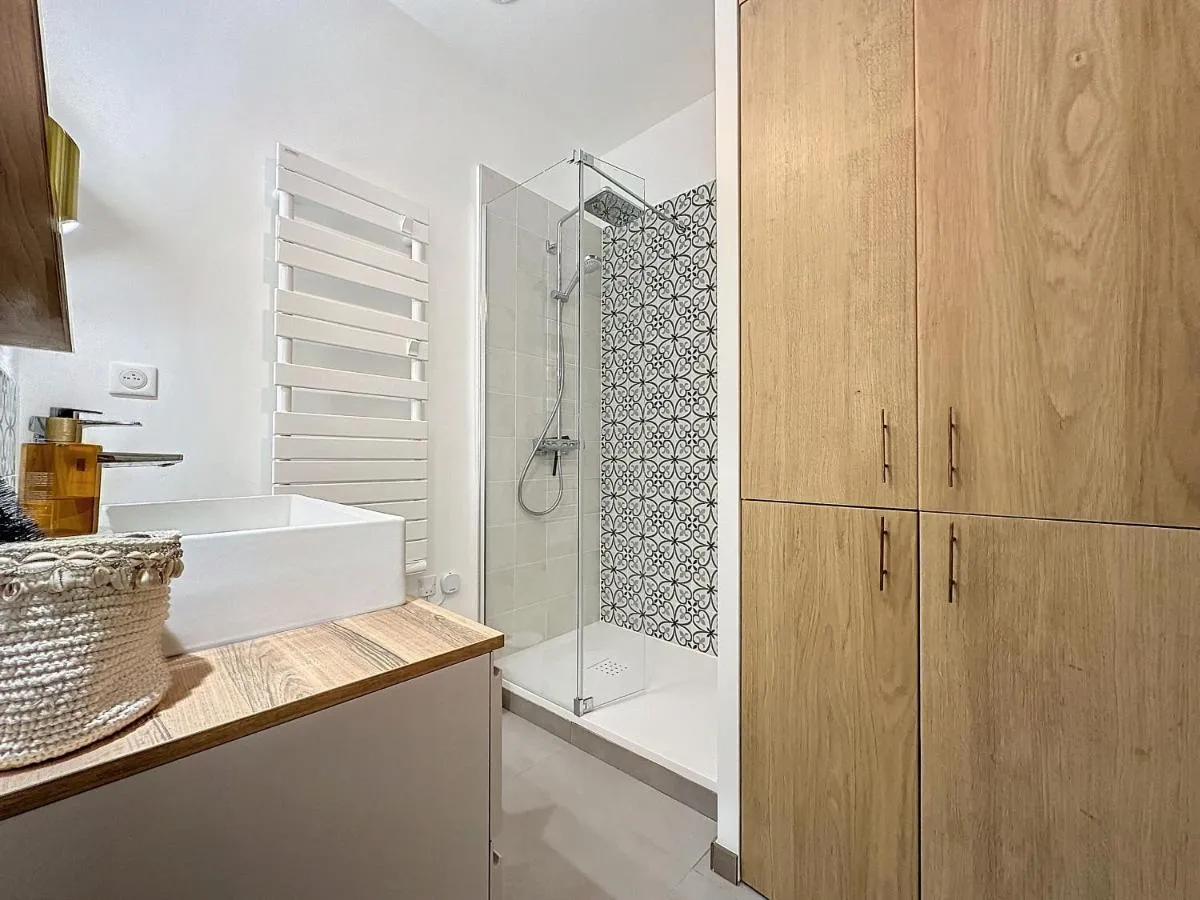 Image 6 of Plein coeur Cannes – 4 couchages