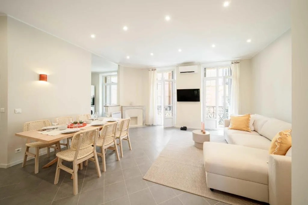 Image of Quiet and luxurious apartment – Cannes Center