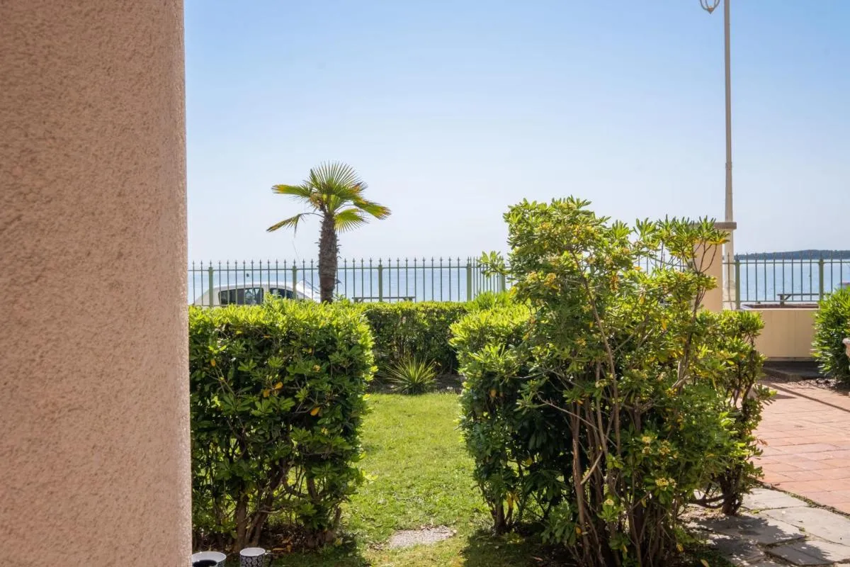 Image 6 of RARE! Exquisite 2-bd Apartment Facing the Sea