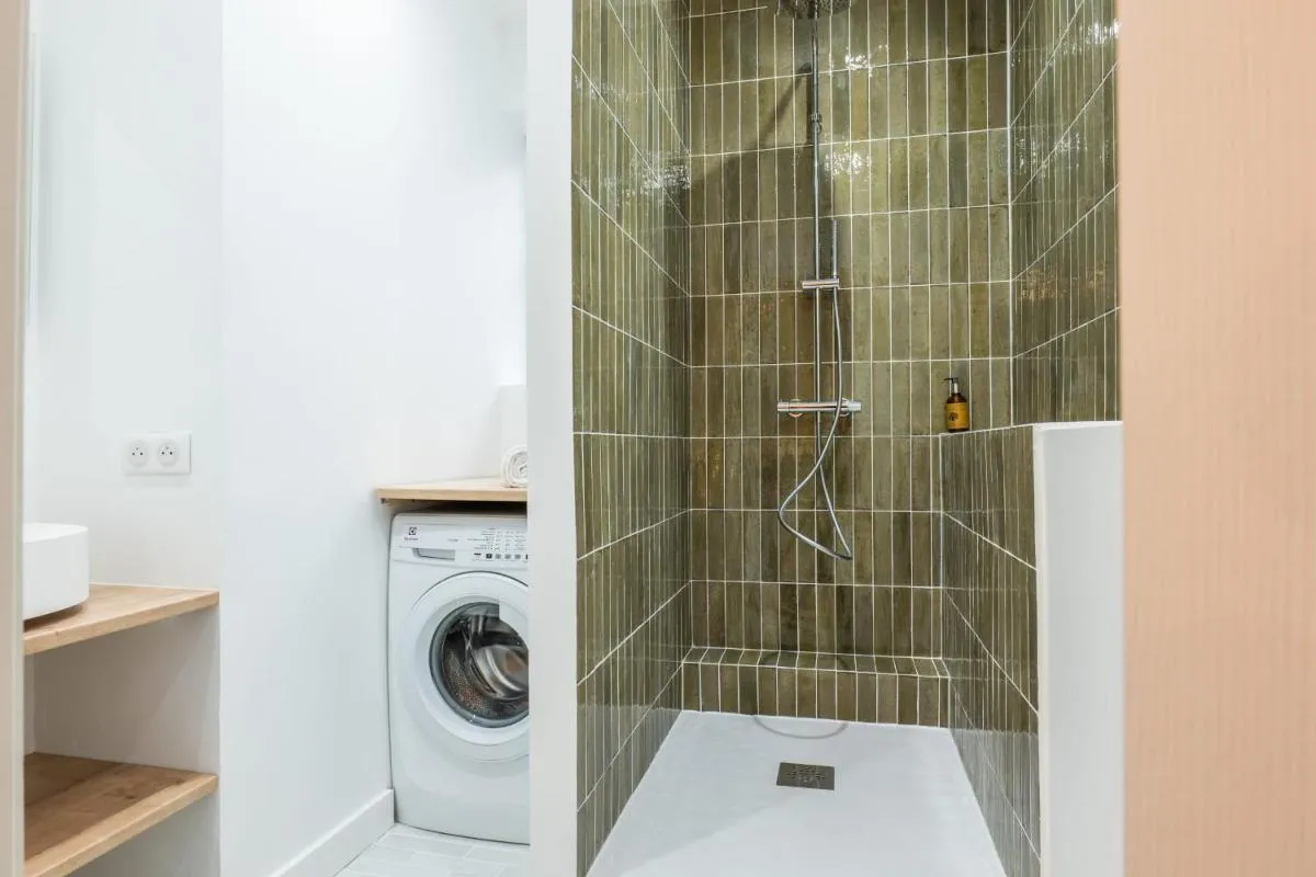 Image 4 of RARE ! Stylish duplex in the heart of Cannes