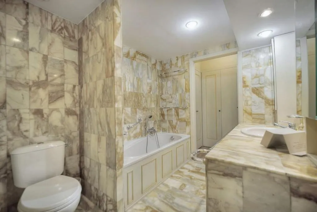 Image 3 of Rocher Saint Georges spacieux 3P jardin piscine