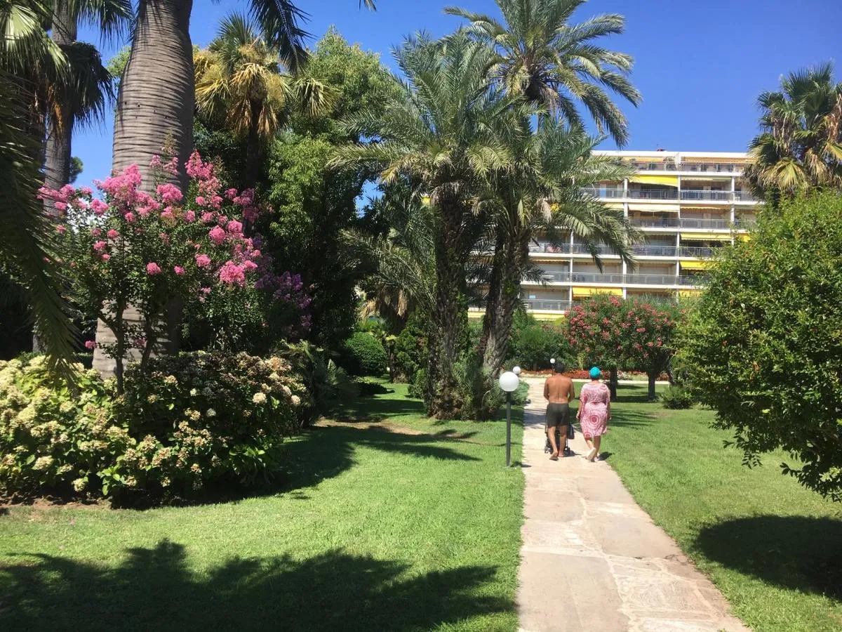 Image 6 of Sea Side apartment