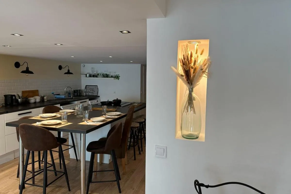 Image 5 of Spacious duplex near the city center of Cannes