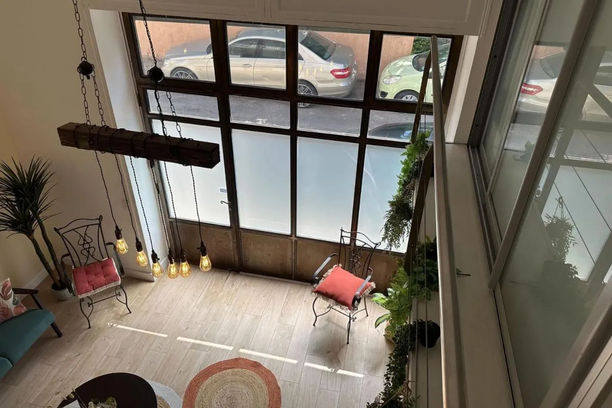 Image 4 of Spacious duplex near the city center of Cannes