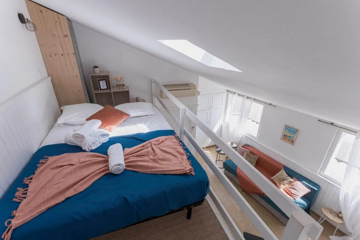 Image 1 of Studio André – Palais & plage, clim