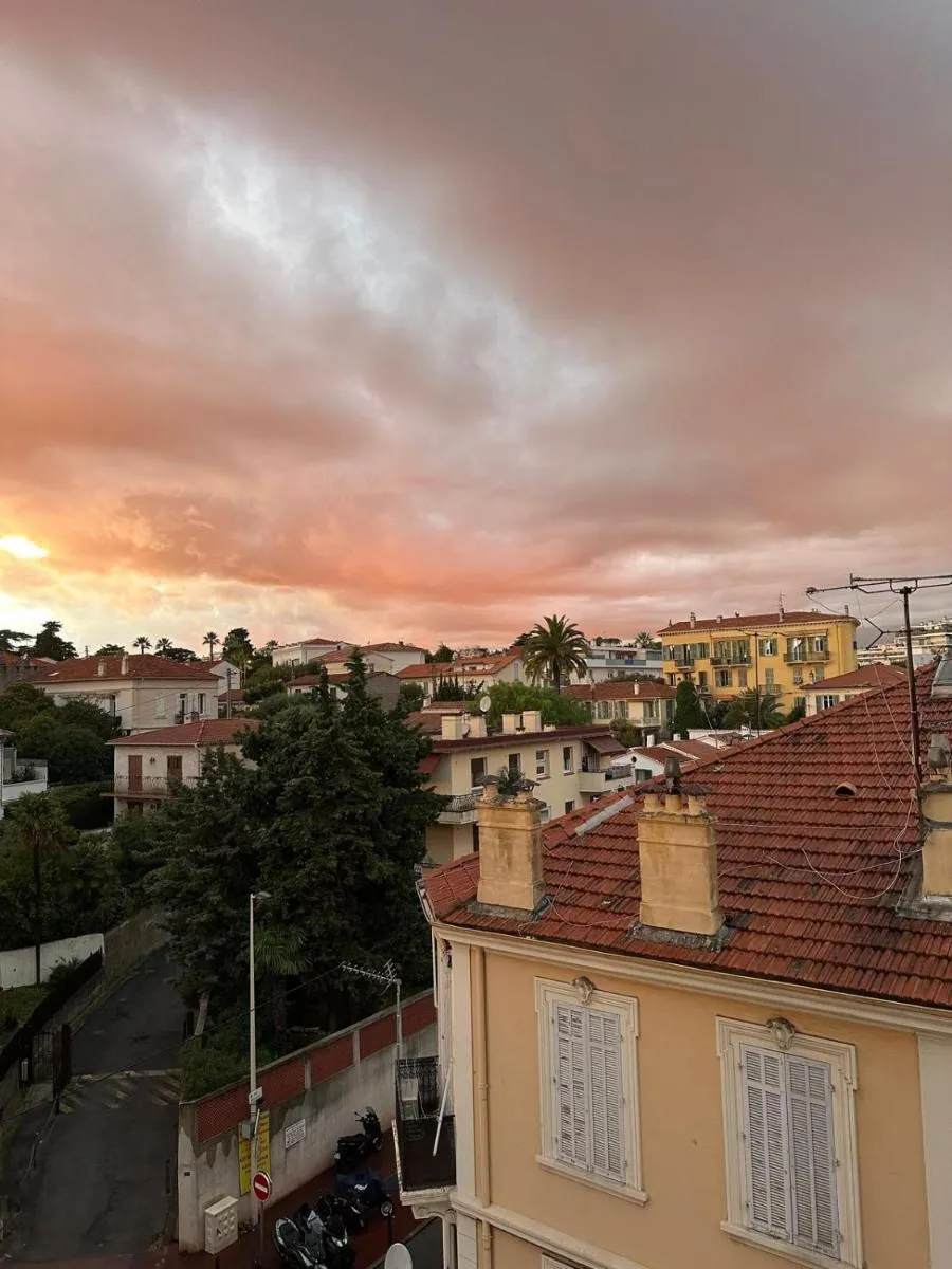 Image 6 of Studio Cocon – Entièrement rénové – 4 couchages – 600m de la Gare de Cannes